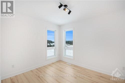 19 Rutile Street, Clarence-Rockland, ON - Indoor Photo Showing Other Room