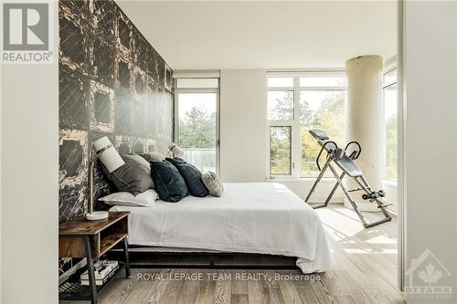 106 - 1035 Bank Street, Ottawa, ON - Indoor Photo Showing Bedroom