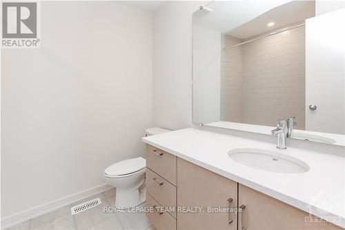 422 Trident Mews, Ottawa, ON - Indoor Photo Showing Bathroom