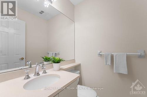 9 - 292 Laurier Avenue, Ottawa, ON - Indoor Photo Showing Bathroom