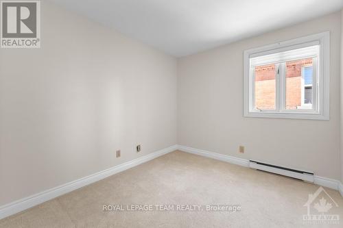 9 - 292 Laurier Avenue, Ottawa, ON - Indoor Photo Showing Other Room