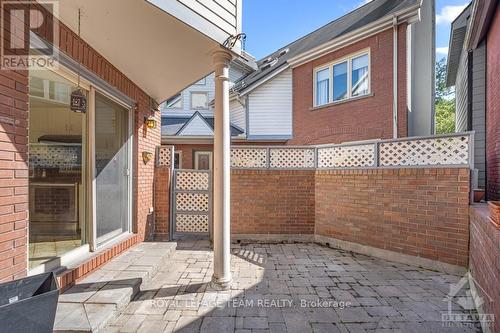 9 - 292 Laurier Avenue, Ottawa, ON - Outdoor With Exterior