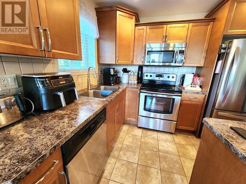 2125 Atkinson Street Unit# 302, Penticton, BC - Indoor Photo Showing Kitchen With Stainless Steel Kitchen With Double Sink