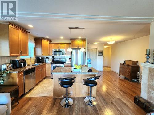 2125 Atkinson Street Unit# 302, Penticton, BC - Indoor Photo Showing Kitchen With Stainless Steel Kitchen With Double Sink