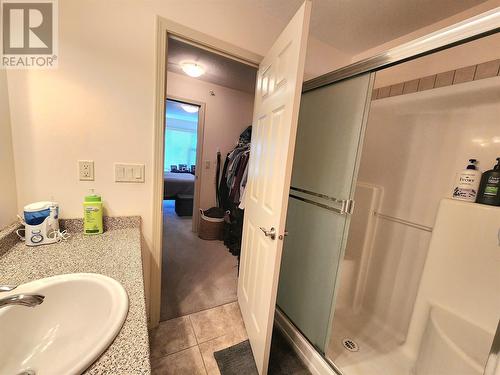 2125 Atkinson Street Unit# 302, Penticton, BC - Indoor Photo Showing Bathroom