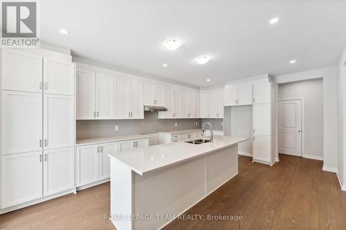 630 Inver Lane, Ottawa, ON - Indoor Photo Showing Kitchen With Double Sink