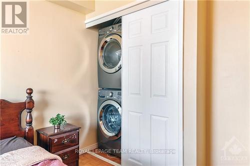 1909 - 515 St Laurent Boulevard, Ottawa, ON - Indoor Photo Showing Laundry Room