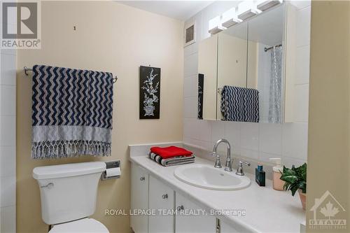 1909 - 515 St Laurent Boulevard, Ottawa, ON - Indoor Photo Showing Bathroom