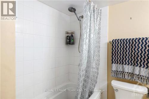 1909 - 515 St Laurent Boulevard, Ottawa, ON - Indoor Photo Showing Bathroom