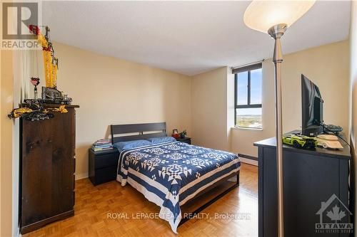 1909 - 515 St Laurent Boulevard, Ottawa, ON - Indoor Photo Showing Bedroom