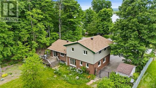 351 Riverwood Drive, Ottawa, ON - Outdoor