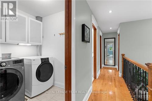 5527 Cedar Drive, Ottawa, ON - Indoor Photo Showing Laundry Room