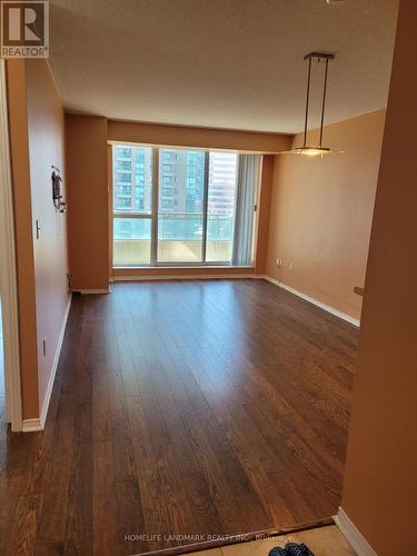 702 - 39 Pemberton Avenue, Toronto, ON - Indoor Photo Showing Other Room