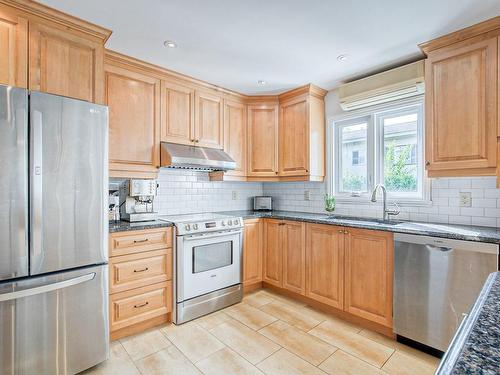 Kitchen - 1150 Rue Du Perche, Boucherville, QC - Indoor Photo Showing Kitchen