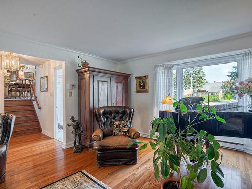 Family room - 1150 Rue Du Perche, Boucherville, QC - Indoor Photo Showing Living Room