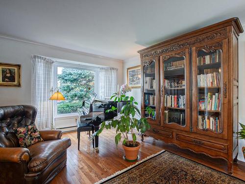 Family room - 1150 Rue Du Perche, Boucherville, QC - Indoor Photo Showing Living Room