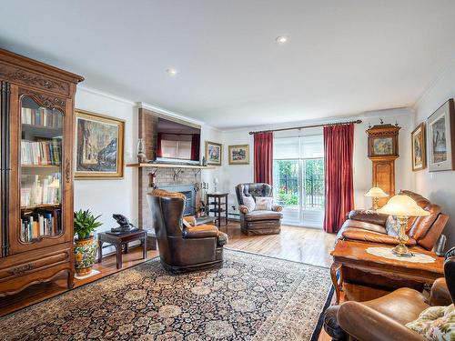 Family room - 1150 Rue Du Perche, Boucherville, QC - Indoor Photo Showing Living Room