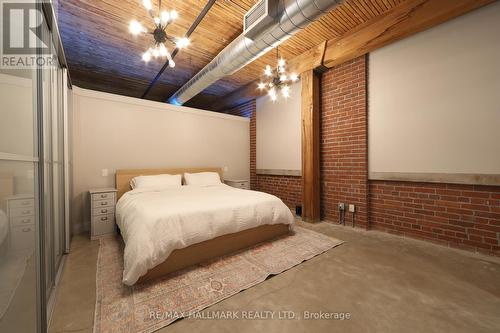 406 - 68 Broadview Avenue, Toronto, ON - Indoor Photo Showing Bedroom