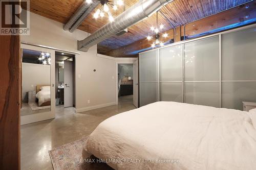 406 - 68 Broadview Avenue, Toronto, ON - Indoor Photo Showing Bedroom