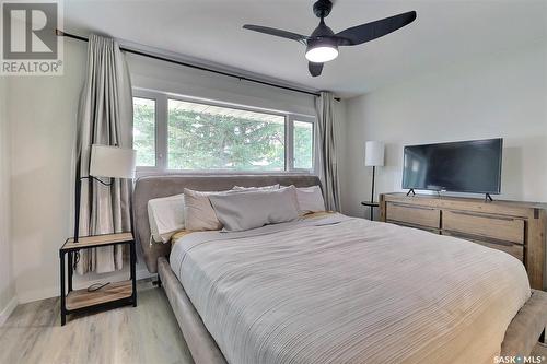 53 Knowles Crescent, Regina, SK - Indoor Photo Showing Bedroom