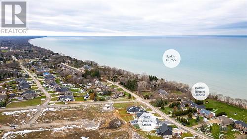 3613 Queen Street, Plympton-Wyoming, ON - Outdoor With Body Of Water With View