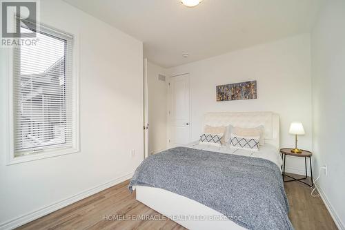 2823 Foxden Square, Pickering, ON - Indoor Photo Showing Bedroom