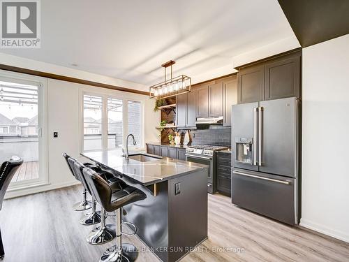 401 Kleinburg Summit Way, Vaughan, ON - Indoor Photo Showing Other Room