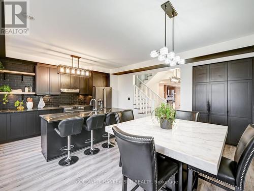 401 Kleinburg Summit Way, Vaughan, ON - Indoor Photo Showing Dining Room