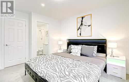 29 Granville Crescent, Haldimand, ON - Indoor Photo Showing Bedroom