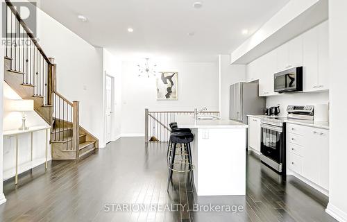 29 Granville Crescent, Haldimand, ON - Indoor Photo Showing Kitchen