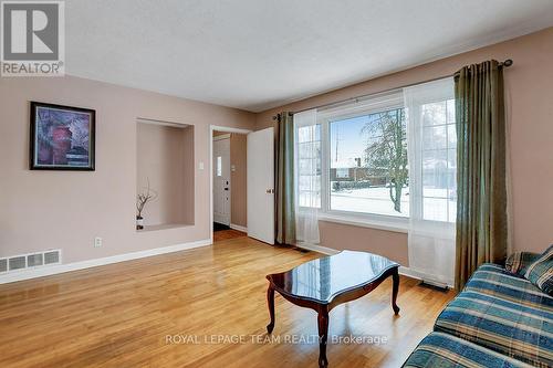 397 Presland Road, Ottawa, ON - Indoor