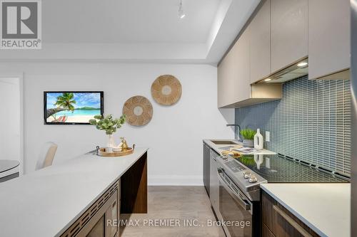 510 - 20 Brin Drive, Toronto, ON - Indoor Photo Showing Kitchen