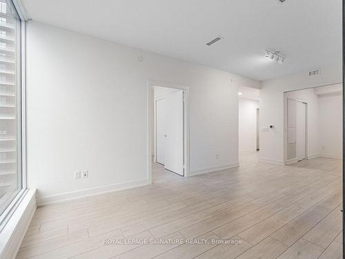 3609-35 Mercer St, Toronto, ON - Indoor Photo Showing Other Room