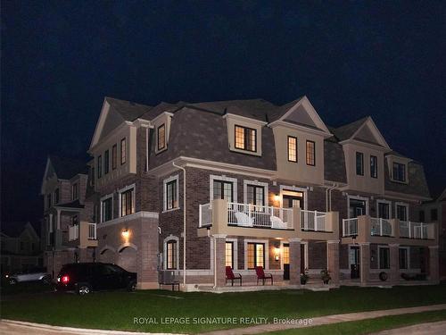 21-8317 Mulberry Dr, Niagara Falls, ON - Outdoor With Balcony With Facade