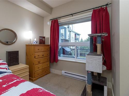 210-866 Brock Ave, Langford, BC - Indoor Photo Showing Bedroom