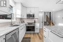 3 Hudson Drive, St. Catharines (442 - Vine/Linwell), ON  - Indoor Photo Showing Kitchen With Upgraded Kitchen 