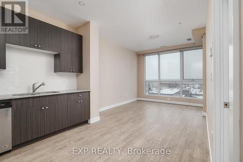 1104 - 100 Garment Street, Kitchener, ON - Indoor Photo Showing Kitchen