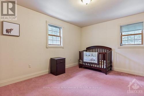 622 Rideau River Road, Montague, ON - Indoor Photo Showing Bedroom