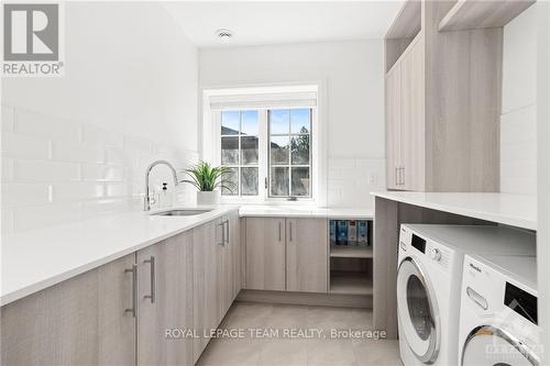 320 Hillcrest Road, Ottawa, ON - Indoor Photo Showing Laundry Room