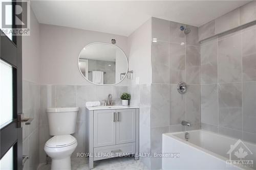 461-463 Booth Street, Ottawa, ON - Indoor Photo Showing Bathroom