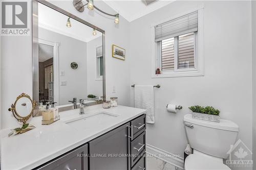 1694 Toulouse Crescent, Ottawa, ON - Indoor Photo Showing Bathroom