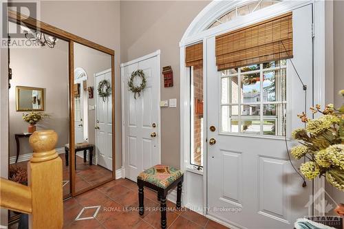 1694 Toulouse Crescent, Ottawa, ON - Indoor Photo Showing Other Room