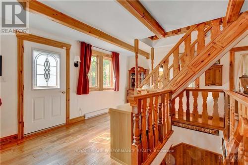 31 Viewmount Drive, Greater Madawaska, ON - Indoor Photo Showing Other Room