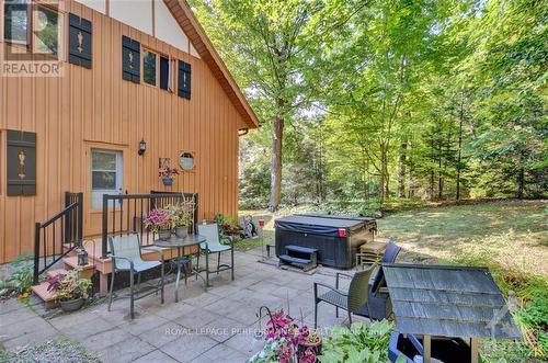 31 Viewmount Drive, Greater Madawaska, ON - Outdoor With Deck Patio Veranda