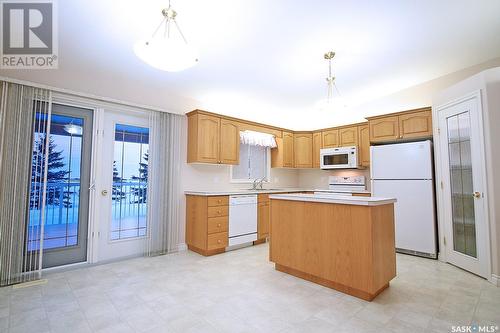 64 Ross Drive, Yorkton, SK - Indoor Photo Showing Kitchen