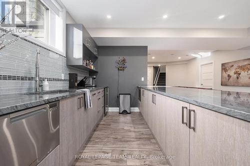 1670 Ortona Avenue, Ottawa, ON - Indoor Photo Showing Kitchen