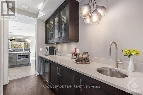 1670 Ortona Avenue, Ottawa, ON - Indoor Photo Showing Kitchen