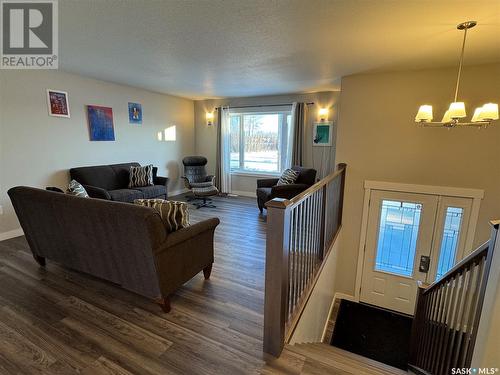 105 Hiller Drive, Air Ronge, SK - Indoor Photo Showing Living Room