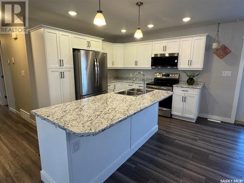 105 Hiller Drive, Air Ronge, SK - Indoor Photo Showing Kitchen With Stainless Steel Kitchen With Double Sink With Upgraded Kitchen