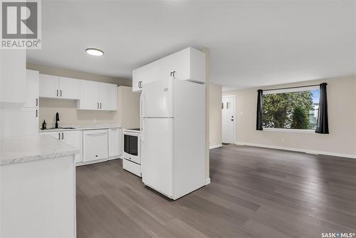 514 S Avenue N, Saskatoon, SK - Indoor Photo Showing Kitchen